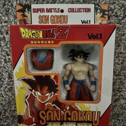 SUPER RARE Dragon Ball Z Son Gokou Action Figure - Sealed