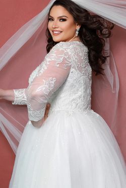 New With Tags Sydney's Closet Wedding Gown $779 Thumbnail