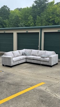 Brand new 2pc sectional | Delivery Available