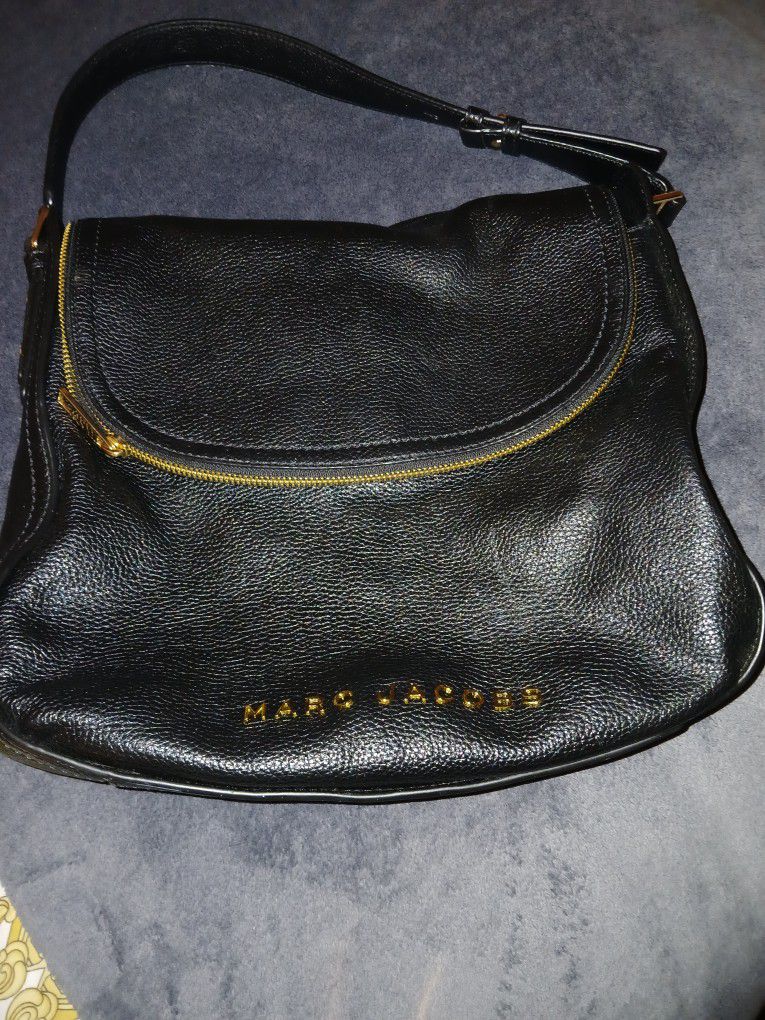 Shoulder Bag With Matching Wallet
