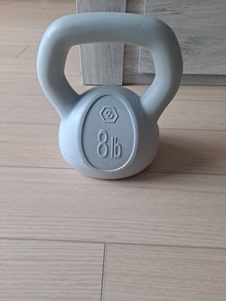 8 lbs Kettlebell