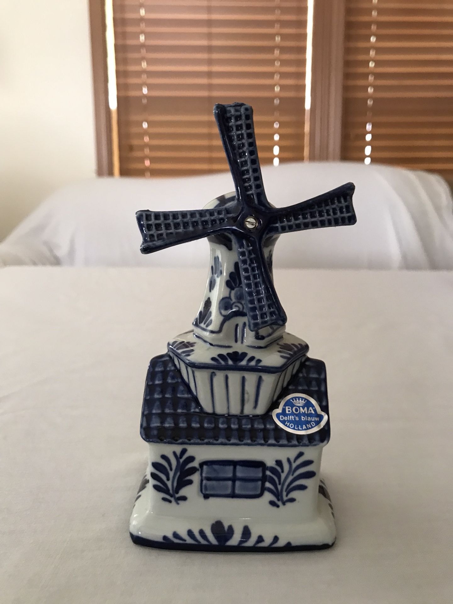 BOMA Music Box.