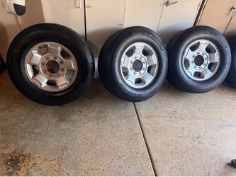 Four f-250 OEM rims and tires $350 OBO