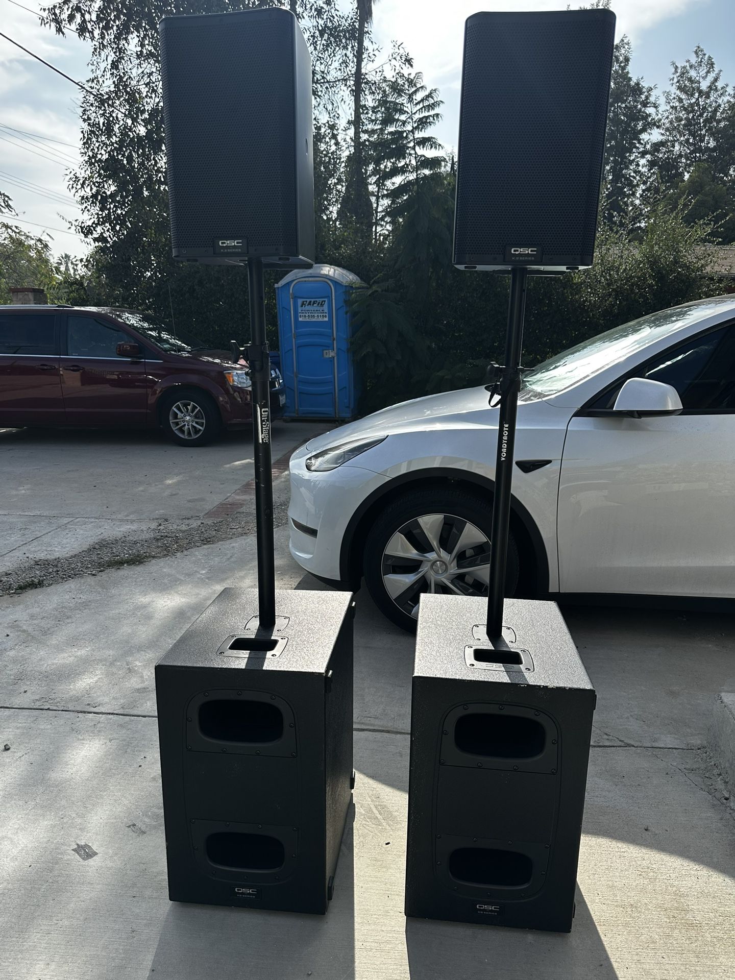 Pro Audio Bundle – QSC + Mackie Mixer + iPad Setup!