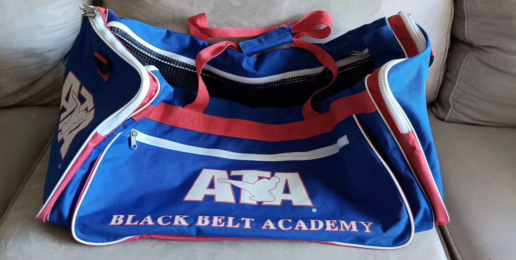 ATA 28" Black Belt Academy Duffel Bag