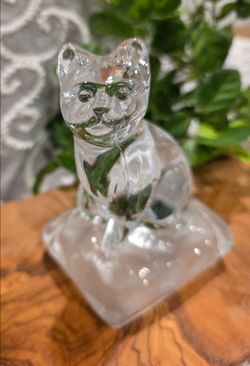 VINTAGE CRYSTAL CAT FIGURINE