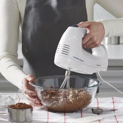 Hamilton Beach 6-Speed Electric Hand Mixer with Whisk, Traditional Beaters, Snap-On Storage Case, 250 Watts, White