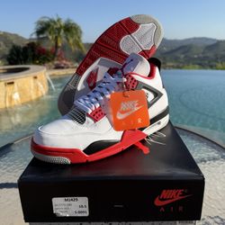 Nike Air Jordan 4 Retro OG ‘Fire Red’ 2020 Size 10.5 Mens