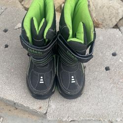 Snow Boots