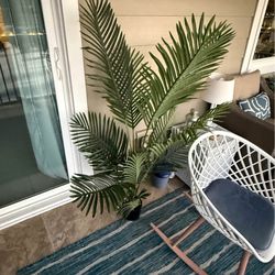 Faux Green Areca Palm Plant