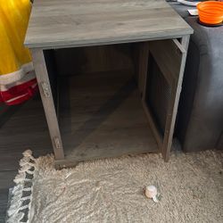 Kennel End Table 