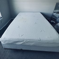 Queen, Mattress, Bed, Frame, And Boxspring