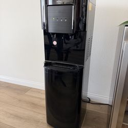 Water cooler/heater