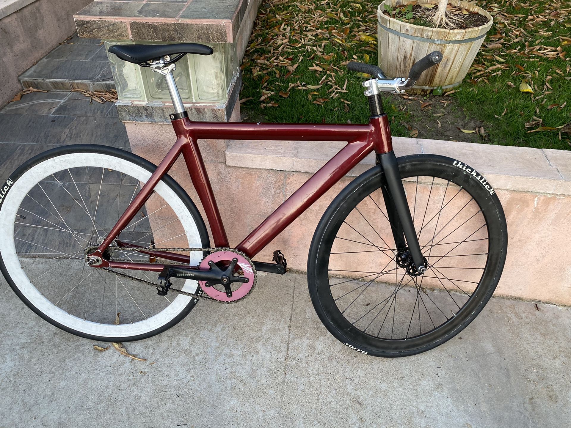 rose fixie