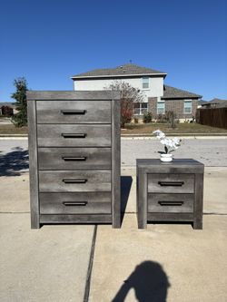 Beautiful Ashley Furniture Gray Wood Chest & Nightstand Set