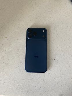 iPhone 17 Pro Max blue