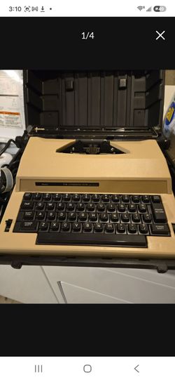 Sears The Communicator Electric Typewriter