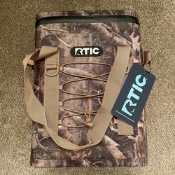 RTIC 20 Can Backpack Cooler