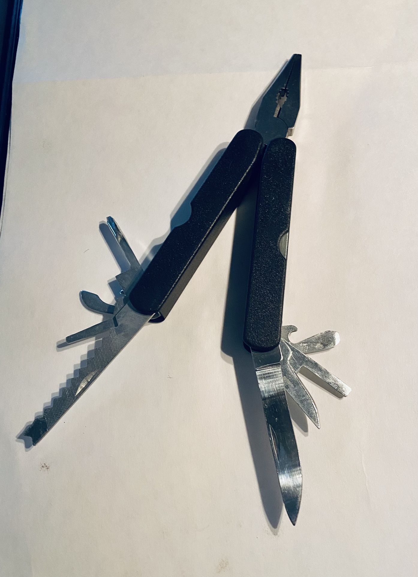 Sturdy Multi-tool Pocket needle nose/regular Pliers! Never be stuck again! For pocket, glove box, boat, camper, anywhere.  Case has belt loop. Sturdy 