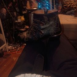 Chloe Kardashian Shoes