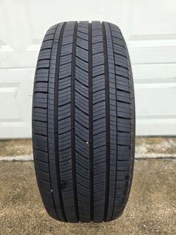 Like New 255/55R20 Michelin Primacy A/S Tire
