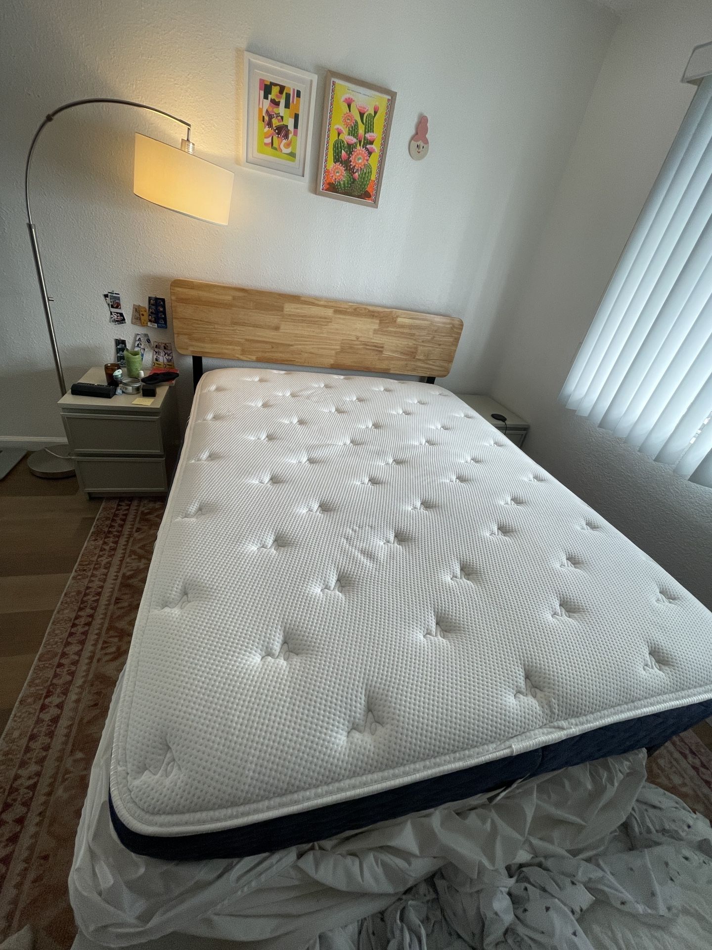 Brooklyn Bedding Signature Hybrid Queen Mattress