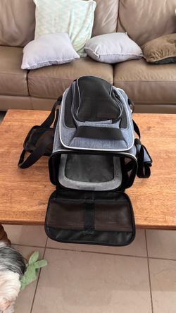 Never used Pet carrier