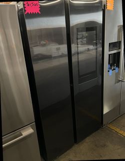 Samsung Black Family Hub Side By Side Refrigerator