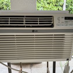 LG Air Conditioner 12K BTU