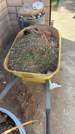 Free dirt (Free)