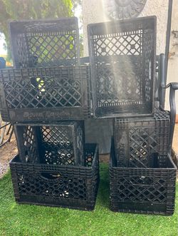 Heavy duty black crates (7-pack)
