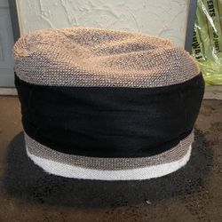Indoor / Outdoor Pouf