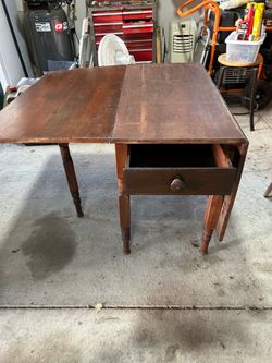 Antique drop leaf table