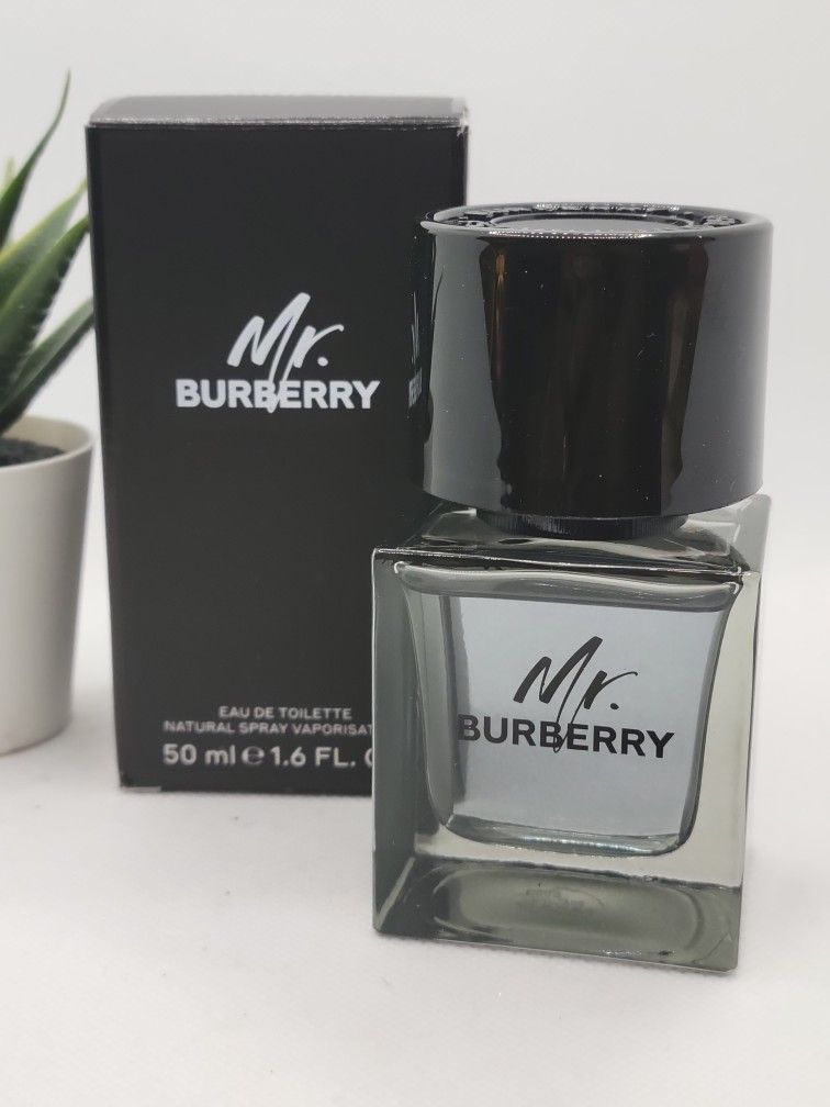 BURBERRY
Mr. Burberry Eau de Parfum
1.6 fl