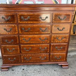 Oversized 15-Drawer Traditional Dresser – Solid Wood – Dovetail Construction