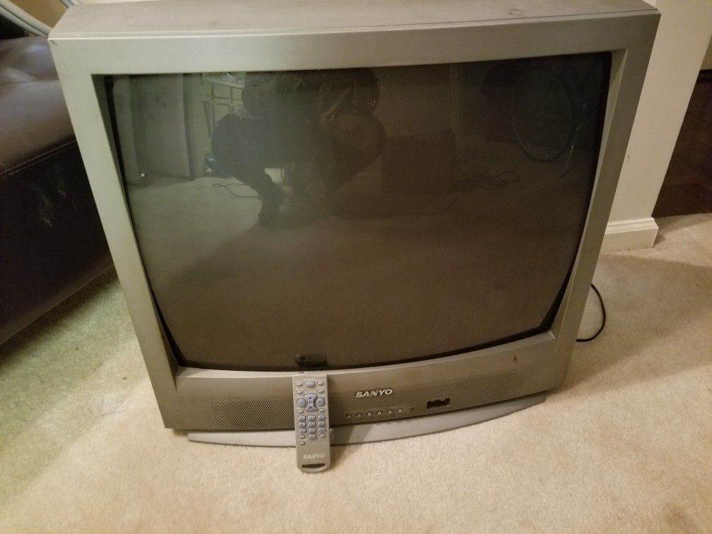 32 inch "Big Butt" TV