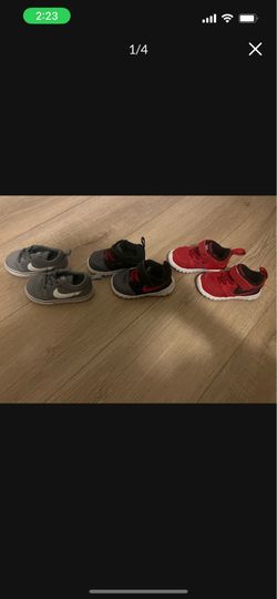 Toddler Nike Shoes Sz 4C