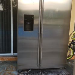 Refrigerator In Special 