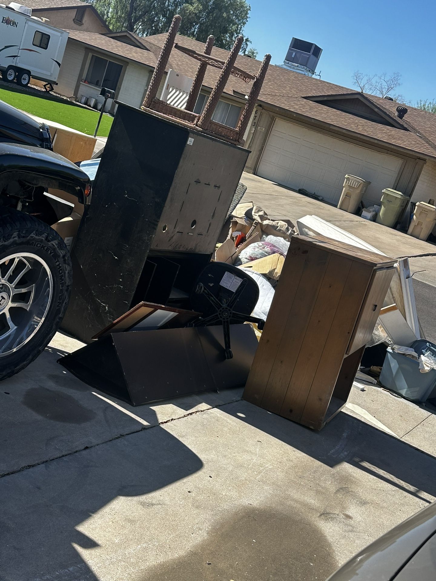Free Chairs And Other Random Things