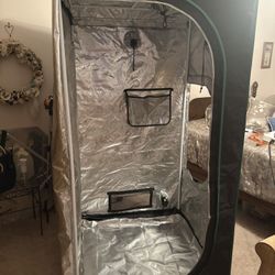Grow Tent