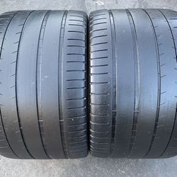 Two 335-25-20 Michelin Pilot Super Sport