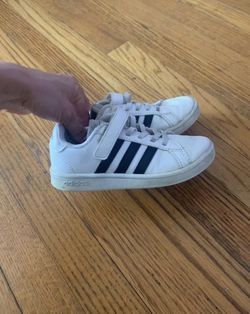 adidas toddler boy sneakers size 11.5