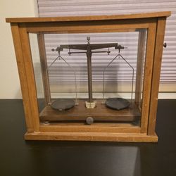 Antique Pharmaceutical Scale 
