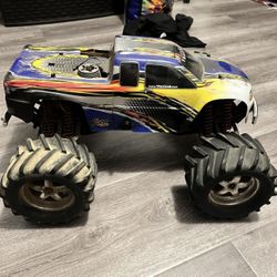 Traxxas T Max