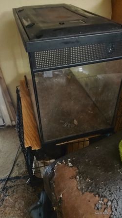 TRADE ONLY: 20G Terrarium for 10-15G Aquarium