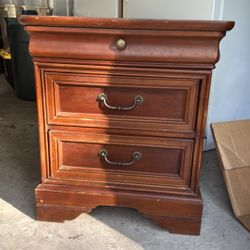Lexington Night Stand 