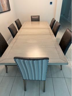 Dinning Room Table
