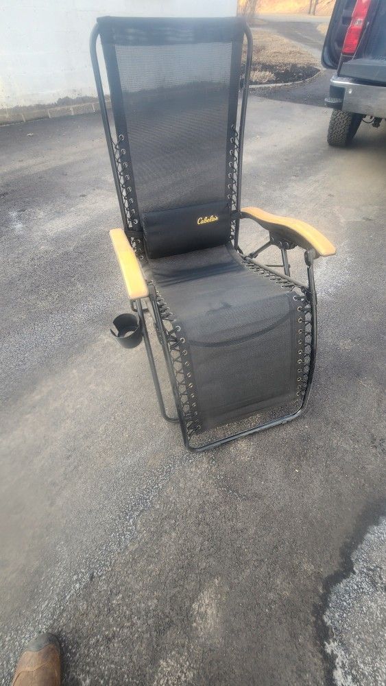 Cabelas Lounge Chair