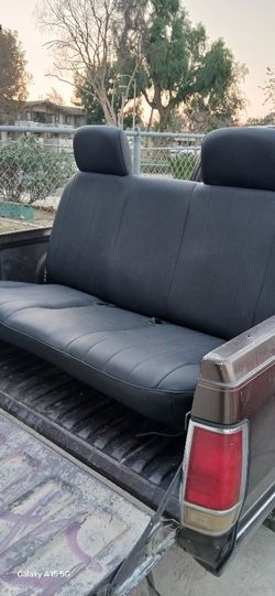 I'm Selling A Seat For Toyota 91 And Up In Really Good Conditions