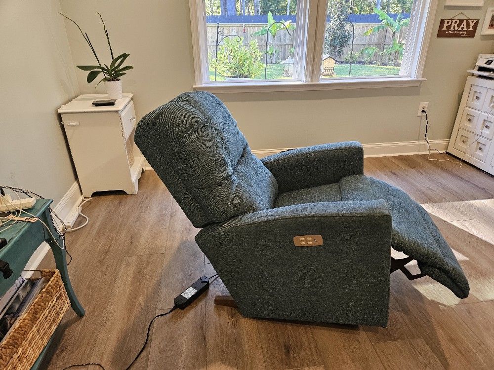 Electric Recliner
